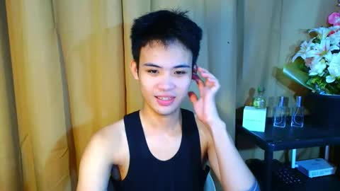 Snapshot of urasiancumboix2 chatting on 19, 10, 2025 urasiancumboix2 online show from 19, 10, 2025