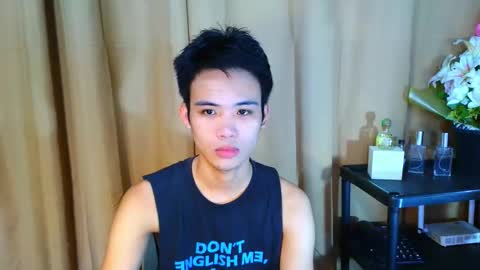 Snapshot of urasiancumboix2 chatting on 1, 11, 2025 urasiancumboix2 online show from 1, 11, 2025