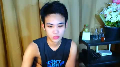 Snapshot of urasiancumboix2 chatting on 3, 11, 2025 urasiancumboix2 online show from 3, 11, 2025