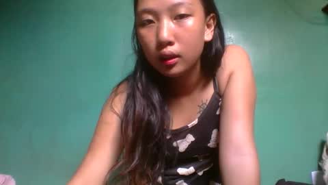 urasiangurl18 online show from 16, 11, 2025