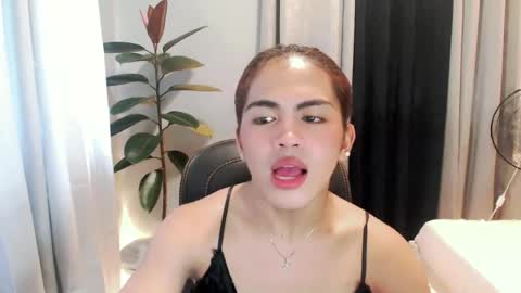 Snapshot of urbaby_anthony chatting on 24, 6, 2026 urbaby_anthony online show from 24, 6, 2026