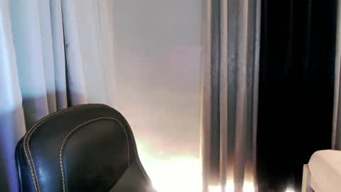 Snapshot of urbaby_anthony chatting on 10, 7, 2026 urbaby_anthony online show from 10, 7, 2026