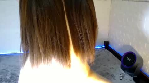 Snapshot of urbabyhot_gurl chatting on 8, 1, 2025 QUEEN ANGEL online show from 8, 1, 2025