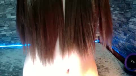 Snapshot of urbabyhot_gurl chatting on 23, 1, 2025 QUEEN ANGEL online show from 23, 1, 2025