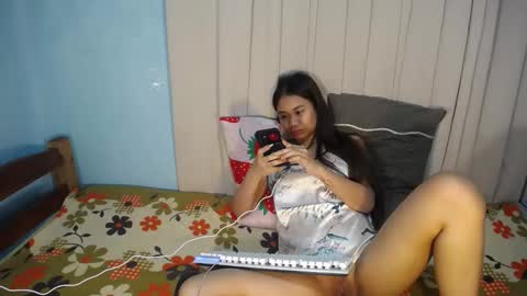 Snapshot of urbbgurl_lynxx chatting on 12, 3, 2026 Urbbgurl lynxx online show from 12, 3, 2026