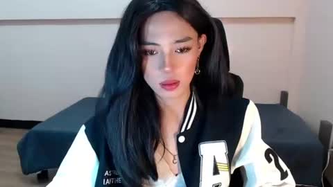 Snapshot of urbeautifulalexa chatting on 6, 4, 2026 Miss alexa online show from 6, 4, 2026