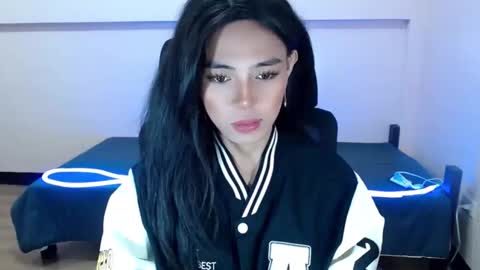 Snapshot of urbeautifulalexa chatting on 8, 4, 2026 Miss alexa online show from 8, 4, 2026