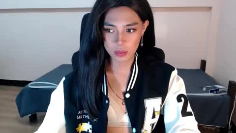 Snapshot of urbeautifulalexa chatting on 18, 4, 2026 Miss alexa online show from 18, 4, 2026