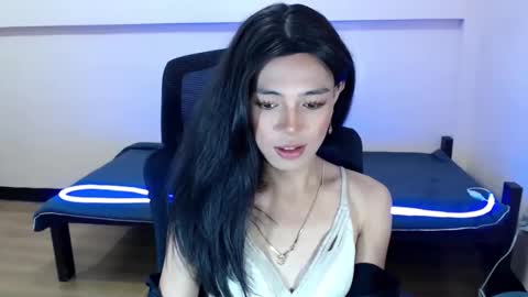 Snapshot of urbeautifulalexa chatting on 24, 4, 2026 Miss alexa online show from 24, 4, 2026