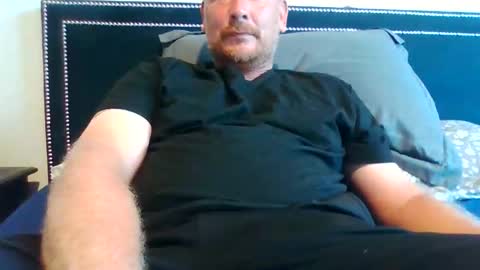 Snapshot of urbigfun chatting on 24, 4, 2026 YBF online show from 24, 4, 2026