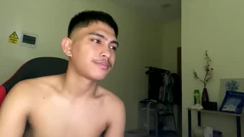 Snapshot of urcuteguy_jhonx chatting on 17, 3, 2026 Dannie online show from 17, 3, 2026