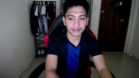 Snapshot of urcuteguy_jhonx chatting on 5, 4, 2026 Dannie online show from 5, 4, 2026