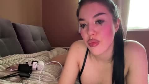 Snapshot of urdevilbaby chatting on 11, 2, 2025 Margo online show from 11, 2, 2025