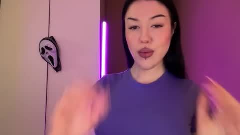 Snapshot of urdevilbaby chatting on 2, 11, 2025 Margo online show from 2, 11, 2025