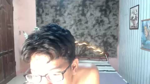 Snapshot of urdreamboy_doms chatting on 27, 7, 2026 urdreamboy_doms online show from 27, 7, 2026