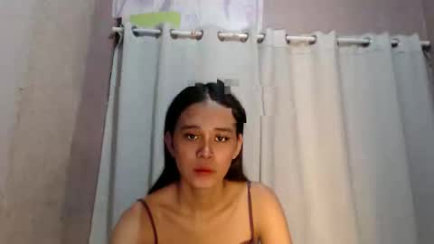 Snapshot of urdreamgirl_stephanie chatting on 11, 4, 2026 stephanie online show from 11, 4, 2026