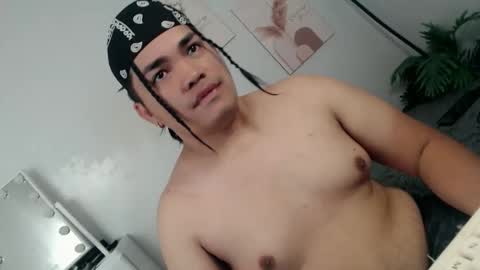 Snapshot of ure_fattytoy143 chatting on 18, 4, 2026 ure_fattytoy143 online show from 18, 4, 2026