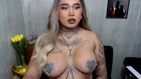 Snapshot of urfabtattooqueen chatting on 30, 6, 2026 Maxxie online show from 30, 6, 2026