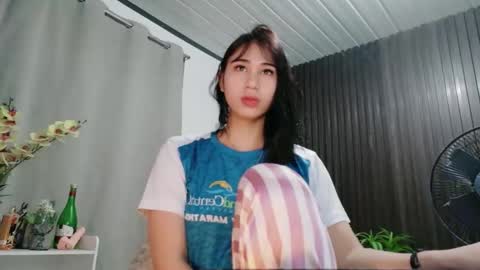 urfave_bbgirl online show from 16, 3, 2026