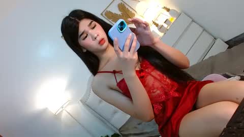 Im your doll maica online show from 4, 2, 2025