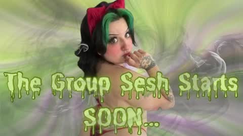 Snapshot of urgaystonergf666 chatting on 24, 4, 2026 sativa raye online show from 24, 4, 2026