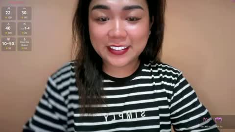 Snapshot of urgirl_dimple chatting on 9, 7, 2026 Dimple online show from 9, 7, 2026
