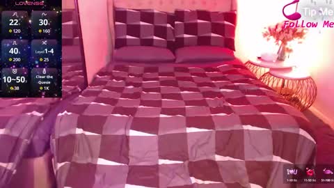 angela online show from 9, 1, 2025