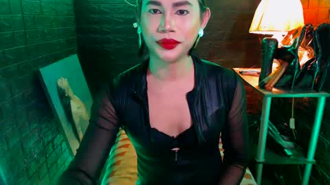 queen norelle online show from 14, 1, 2025