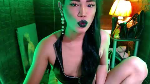 Snapshot of urhardcockqueenxxx chatting on 23, 4, 2026 queen norelle online show from 23, 4, 2026