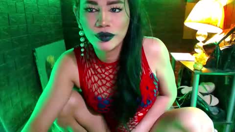 Snapshot of urhardcockqueenxxx chatting on 9, 5, 2026 queen norelle online show from 9, 5, 2026