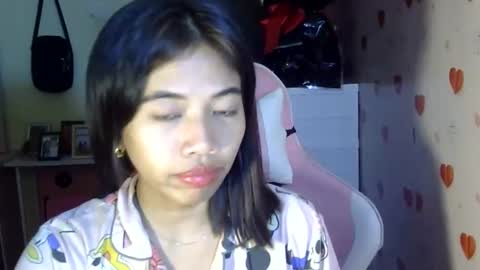urhayumi_slut online show from 18, 12, 2025