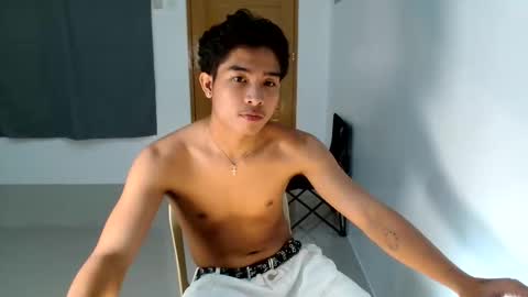 Snapshot of urhot_jeremyxx chatting on 23, 2, 2026 jeremy online show from 23, 2, 2026