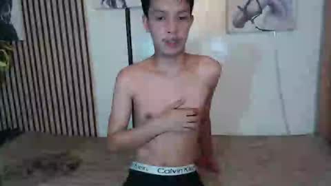 Snapshot of urhot_johny chatting on 25, 5, 2026 urhot_johny online show from 25, 5, 2026