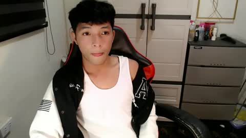 Snapshot of urhotethanxx chatting on 20, 5, 2026 Ethan online show from 20, 5, 2026