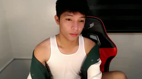 Snapshot of urhotethanxx chatting on 31, 5, 2026 Ethan online show from 31, 5, 2026