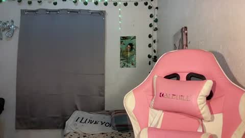 Snapshot of urhotfemboi_jayjay chatting on 3, 7, 2026 itsjayjay online show from 3, 7, 2026