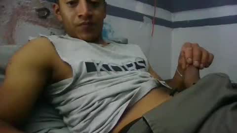 Snapshot of urielgarciabautista976 chatting on 3, 4, 2026 el chaparrito online show from 3, 4, 2026