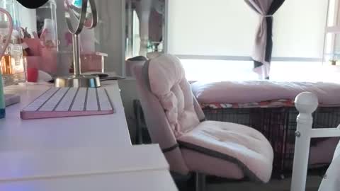 urlittlefilipina online show from 10, 11, 2025