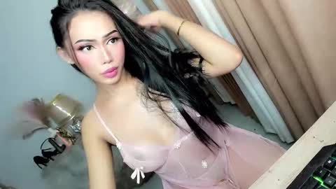 Snapshot of urlovelyangelts chatting on 20, 11, 2025 ANGEL online show from 20, 11, 2025