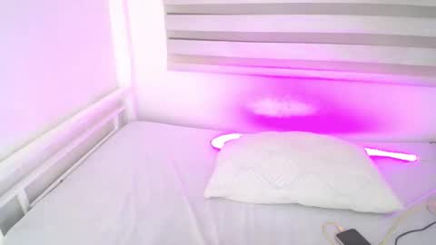 Snapshot of urlovelymd chatting on 13, 4, 2026 MD online show from 13, 4, 2026