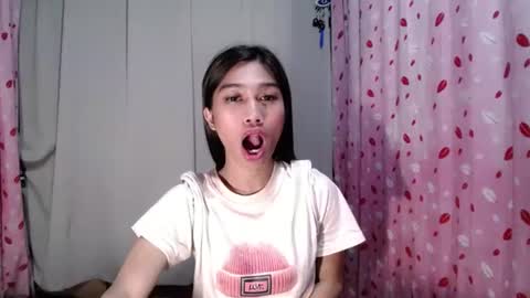 Snapshot of urloverjasmine_xx chatting on 22, 3, 2026 urloverjasmine_xx online show from 22, 3, 2026