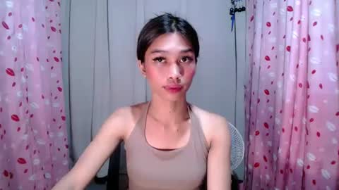 Snapshot of urloverjasmine_xx chatting on 8, 4, 2026 urloverjasmine_xx online show from 8, 4, 2026