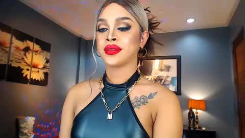 UrMajestyTyra online show from 18, 1, 2025