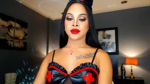 UrMajestyTyra online show from 21, 9, 2025