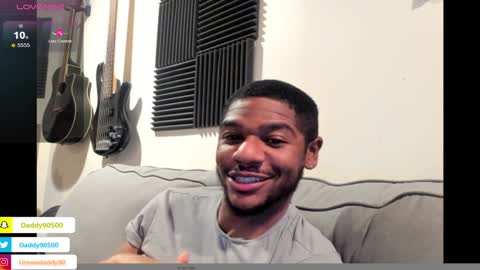 Snapshot of urnewdaddy90 chatting on 6, 1, 2025 Big Daddy online show from 6, 1, 2025