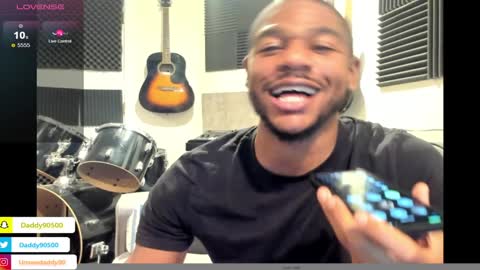 Snapshot of urnewdaddy90 chatting on 7, 1, 2025 Big Daddy online show from 7, 1, 2025