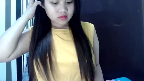 Snapshot of urpinaycutie chatting on 11, 2, 2025 urpinaycutie online show from 11, 2, 2025
