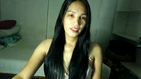 Snapshot of urpinaylovelyjuliaxxx chatting on 18, 6, 2026 queen julia not into CHEAPGUY online show from 18, 6, 2026