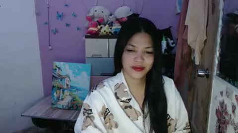 Snapshot of urpreciouspinayxxx chatting on 15, 4, 2026 hi im kim online show from 15, 4, 2026