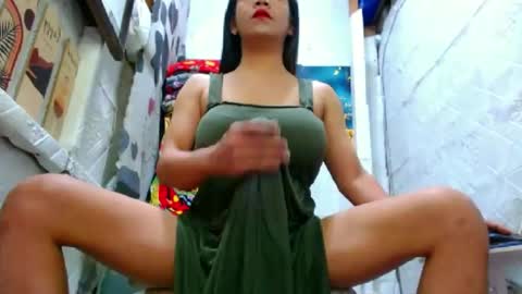 Snapshot of urprincessofselfsuck chatting on 8, 4, 2026 urprincessofselfsuck online show from 8, 4, 2026